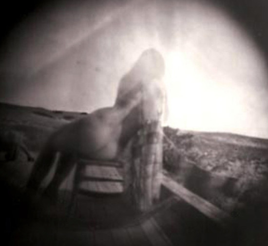 pinhole