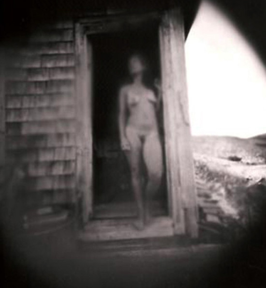 pinhole